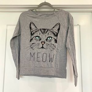 Fifth Sun Womens Gray Cat  “Meow” Graphic Pullover Top Shirt Size S